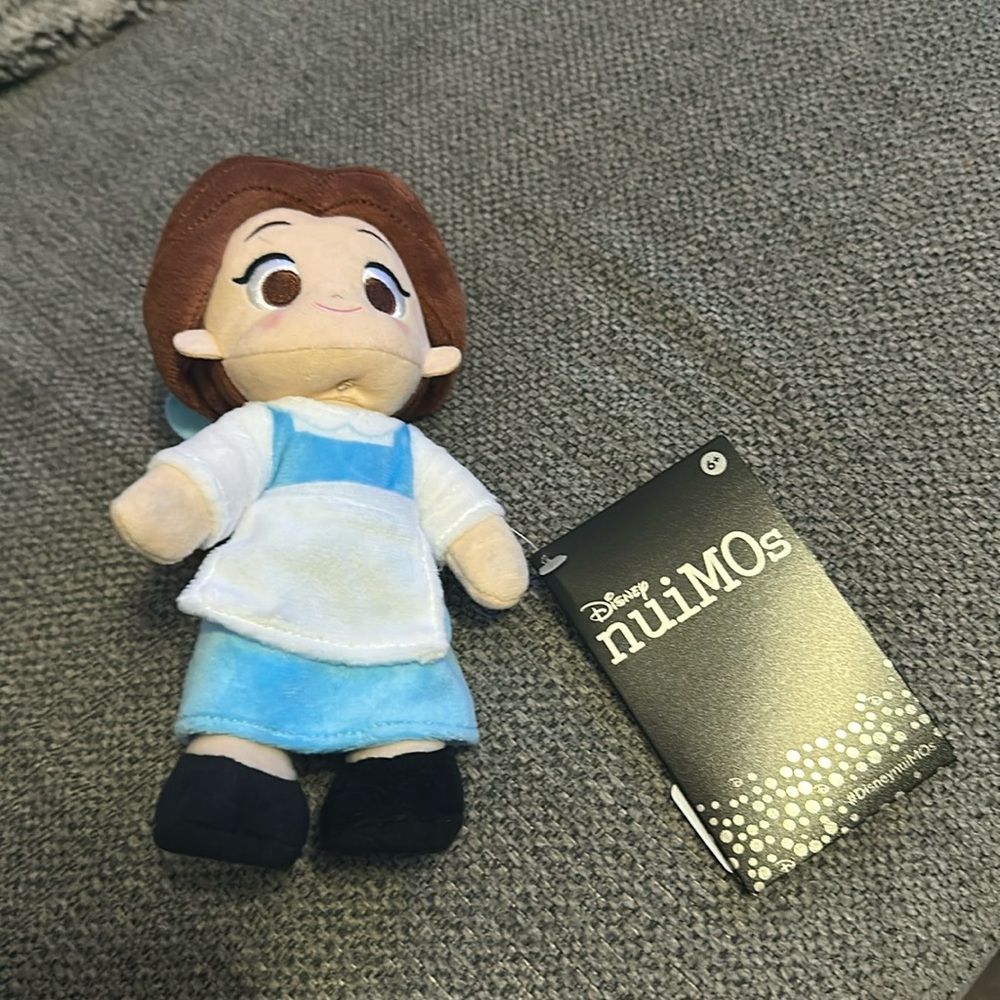Disney Belle Nuimos